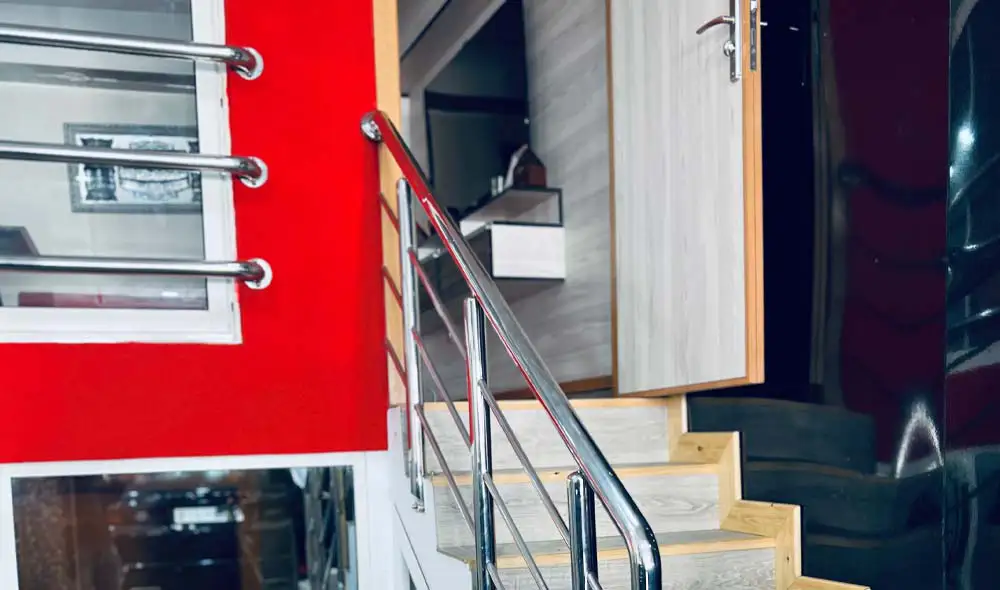 Escalera de las instalaciones de Touline Prestige